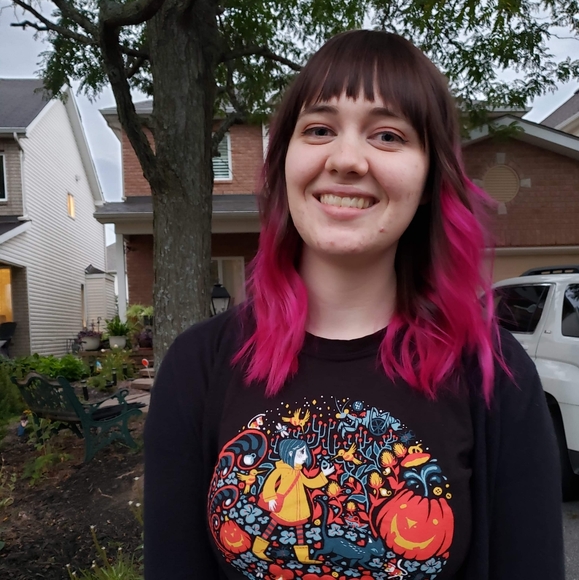 Meet your Posher, Kyra - Picture 1 of 1